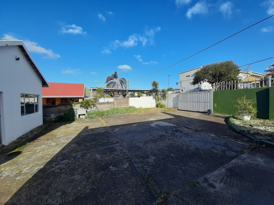 3 Bedroom Property for Sale in Cambridge West Eastern Cape